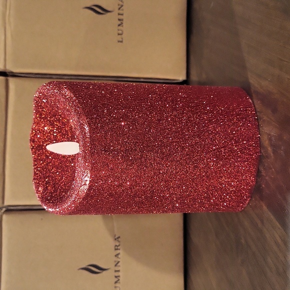 Red Glittered Luminara Candle - Picture 4 of 5